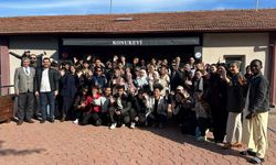 KASTAMONU ÜNİVERSİTESİ REKTÖRÜ TOPAL, TÖMER ÖĞRENCİLERİYLE KAHVALTIDA BİR ARAYA GELDİ