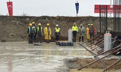 BAİBÜ İLAHİYAT FAKÜLTESİNİN EK BİNASININ TEMELİ ATILDI