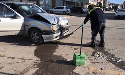 BARTIN'DA FECİ KAZA: 3 YARALI