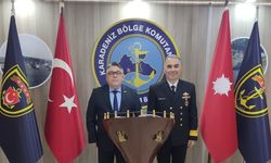 BEUN REKTÖR ÖZÖLÇER'DEN KARADENİZ BÖLGE KOMUTANI KORKUT'A ZİYERET