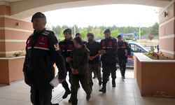 ÇİFLİK EVLERİNDE KENEVİR YETİŞTİREN SANIKLARIN YARGILANMASINA DEVAM EDİLİYOR