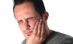 BURUN TIKANIKLIĞI DİŞLERİ ÇÜRÜTÜYOR !