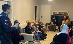 DÜZCE'DE JANDARMA EKİPLERİ KADES VE UYUMA PROJESİNİ ANLATTI