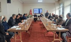 DÜZCE'DE ELEKTRİKÇİLER E-TİCARET İÇİN BİR ARAYA GELDİ