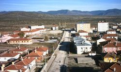 KIBRISCIK İLÇESİ KÖY OLMAYLA KARŞI KARŞIYA