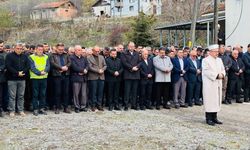 TAŞINAN MEZAR YERLERİ İÇİN GIYABİ CENAZE NAMAZI KILINDI