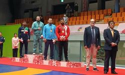 MİLLİ GÜREŞÇİ BERKE NERGİZ OLİMPİYATLARDAN MADALYA İLE DÖNDÜ