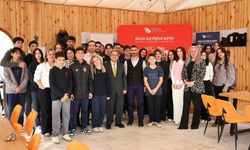 DÜZCE'DE "TÜTÜN BAĞIMLILIK MI,, ÖZGÜRLÜK MÜ?" ETKİNLİĞİ DÜZNELENDİ