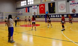 OKUL SPORLARI YILDIZ KIZLAR VOLEYBOL MÜSABAKALARI BAŞLADI