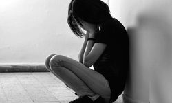 EBEVEYN OLMAK ZORUNDA KALAN ÇOCUKLAR !