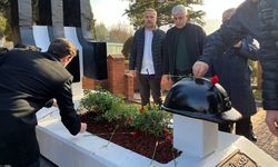 ÖZÇELİK-İŞ SENDİKASI GENEL BAŞKAN METİN TÜRKER’İ 28. ÖLÜM YILDÖNÜMÜNDE ANDI