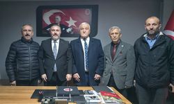 KARABÜK MERKEZ MUHTARLAR DERNEĞİNDE OZAN ÖZÇELIK İLE DEVAM