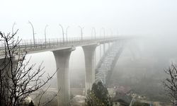 KARABÜK'TE YOĞUN SİS ETKİLİ OLUYOR