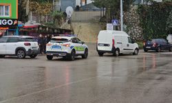 ZONGULDAK'TA KAMYONETİN KAYMASI 4 YAŞINDAKİ ÇOCUĞU HAYATTAN KOPARDI