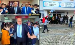 YENİCE'DE 46 YILLIK ÖĞRETMEN ALKIŞLARLA EMEKLİ OLDU
