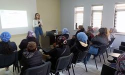 ADEM KURSİYERLERİNE 'KADINA ŞİDDETLE MÜCADELE FARKINDALIK SEMİNERİ' VERİLDİ