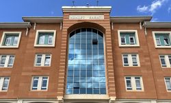 KASTAMONU'DA DOLANDIRICIYA 2 YIL HAPİS VE 20 BİN TL CEZA