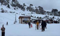 KELTEPE KAYAK MERKEZİ'NDE HAFTA SONU YOĞUNLUĞU