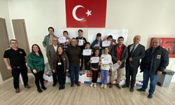 KASTAMONU'DA ÇALIŞAN GAZETECİLER GÜNÜNDE SATRANÇ TURNUVASI DÜZENLENDİ