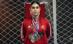 17 YAŞINDAKİ MİLLİ TEAKWANDOCU BAŞARIYLA GÖZ DOLDURUCU