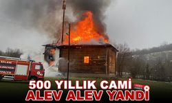 500 YILLIK CAMİ ALEV ALEV YANDI