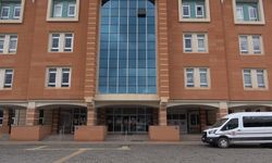 KAVGA ETTİĞİ HUSUMETLİSİNİ ÖLDÜREN SANIK HAKİM KARŞISINDA