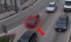 DÜZCE'DE TRAFİKTE KURAL İHLALLERİ DRONLA GÖRÜNTÜLENDİ