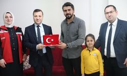 BAŞARILI GENÇ YÖNETMEN SAMET YILMAZ'A TEBRİK ZİYARETİ