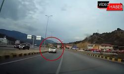 TERS YÖNDE İLERLEYEN SÜRÜCÜ TRAFİĞİ İŞTE BÖYLE TEHLİKEYE ATTI