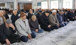 KARABÜK'TE YAŞLILARA SAĞLIK EĞİTİMİ VERİLDİ