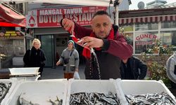 ZONGULDAK'TA HAMSİ 100 LİRADAN SATILIYOR