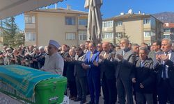 ERBAKAN, BAYRAMOĞLU AİLESİNİN ACI GÜNÜNDE YANINDA OLDU