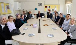 KARABÜK'TE ÖĞRETMENLER ODASI BULUŞMASI GERÇEKLEŞTİRİLDİ