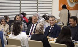 VALİ ÇAĞATAY ÖĞRENCİLERLE İFTAR SOFRASINDA BULUŞTU