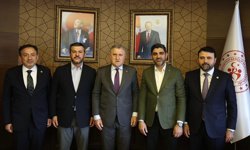 AK PARTİ HEYETİNDEN GENÇLİK VE SPOR BAKANINA ZİYARET