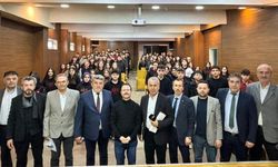 GAZETECİLER VE ÖĞRENCİLER BULUŞTU