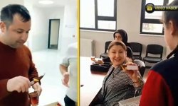 ÖĞRENCİLERDEN "ÖĞRETMENE SİLAH DEĞİL ÇİKOLATA UZATILIR" MESAJI