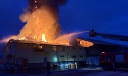 TOSYA'DAKİ FABRİKA YANGINI KONTROL ALTINDA