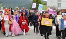 BARÜ'DE III. ÇOCUK KÜTÜPHANELERİ ŞENLİĞİ DÜZENLENDİ