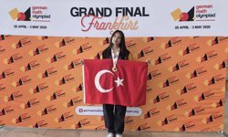 KARABÜKLÜ AYŞEGÜL DÜNYA ÜÇÜNCÜSÜ
