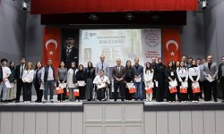 KARABÜK'TE 'SAFAHAT OKUMALARI PANELİ' DÜZENLENDİ