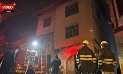 SAFRANBOLU'DA YANGIN: İTFAİYE ERİ YARALANDI