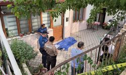BİR KİŞİ EVİNİ BAHÇESİNDE ÖLÜ BULUNDU