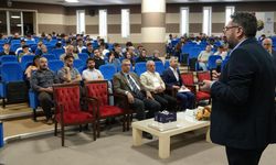 KBÜ'DE GELECEĞİN FABRİKALARI KONUŞULDU