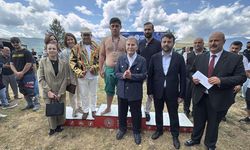 8. ALADAĞ ŞENLİKLERİNDE DEDE ŞENLİK AĞASI TORUNU BAŞPEHLİVAN OLDU