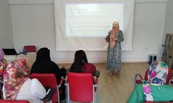 KARABÜK'TE AİLELERE DİJİTAL DÜNYA EĞİTİMİ