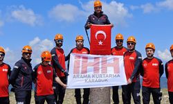 KARABÜK İHH'DEN 15 TEMMUZ ANISINA ZİRVE YÜRÜYÜŞÜ