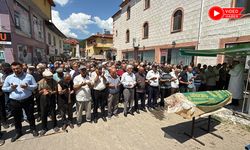 KAZADA HAYATINI KAYBEDEN ÇİFT TOPRAĞA VERİLDİ