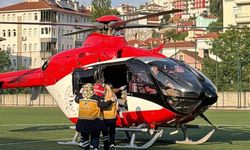 ÜZERİNE KAYNAR SU DÖKÜLEN BEBEK İÇİN HELİKOPTER AMBULENS HAVALANDI