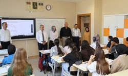 MİLLİ EĞİTİM MÜDÜRÜ AKBAŞ DYK ÖĞRENCİLERİYLE BULUŞTU